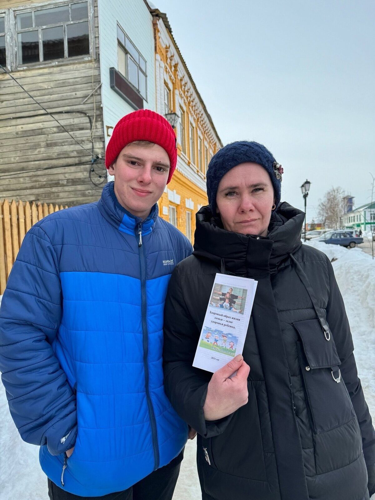 ecySUAhDUvo