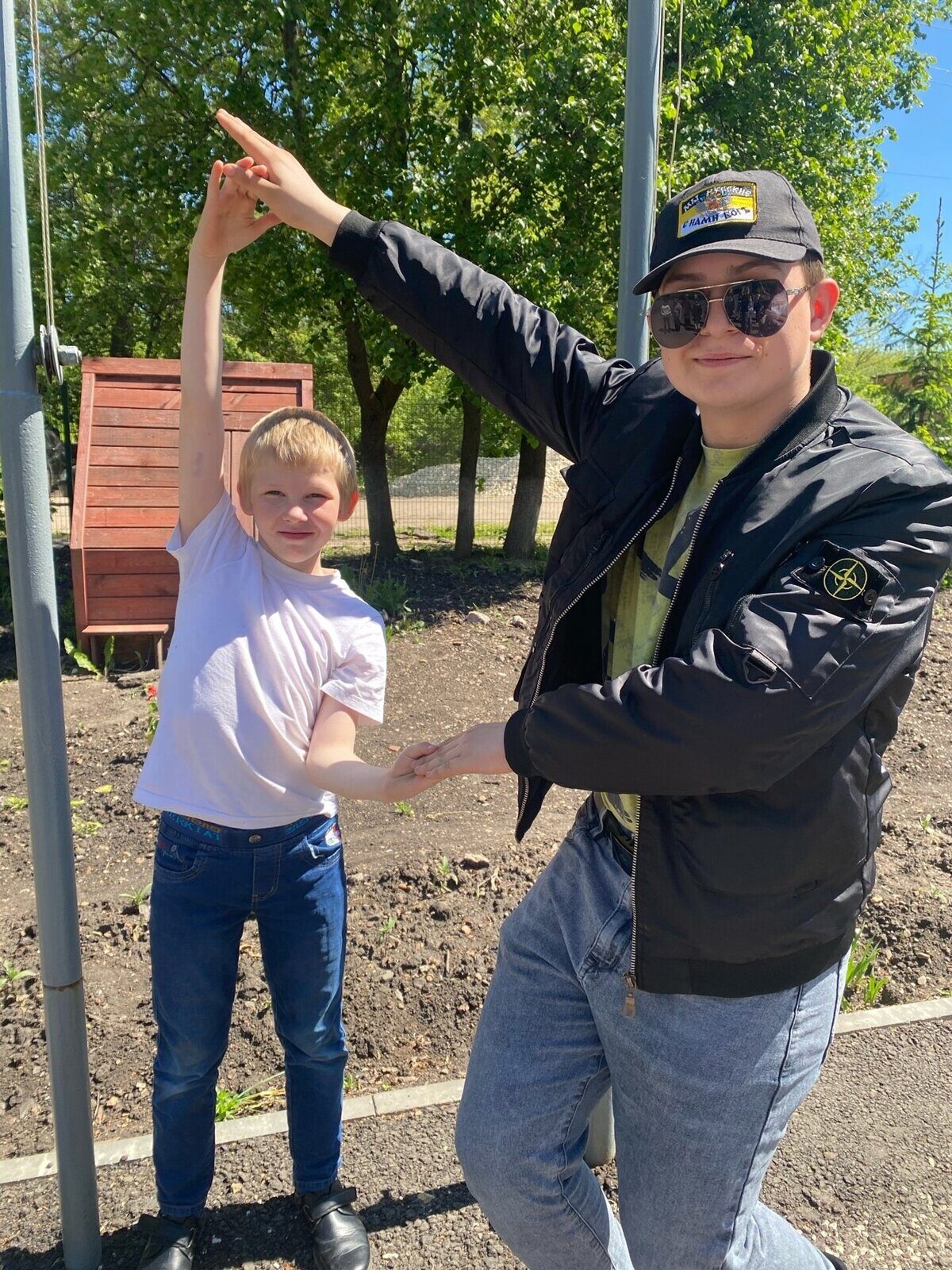 3ZqiTezHjPM