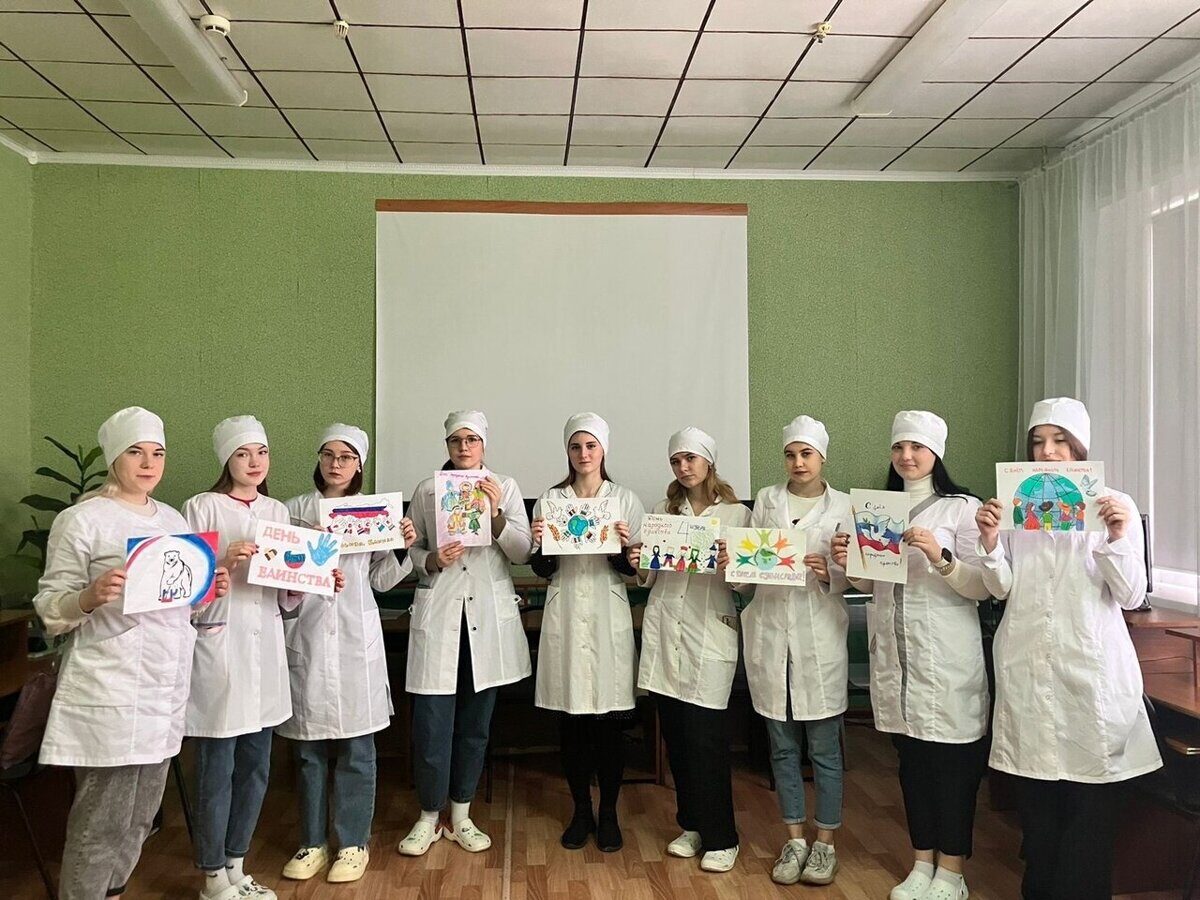 Конкурс рисунков «Сила страны в дружбе народов!» Фото 5